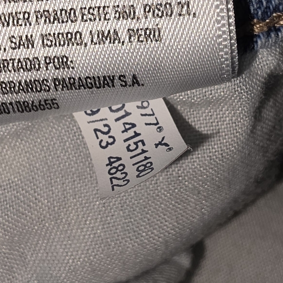 American Eagle Outfitters Distressed Super High Rise Ankle Straight Jeans Size 6 - Picture 11 of 11